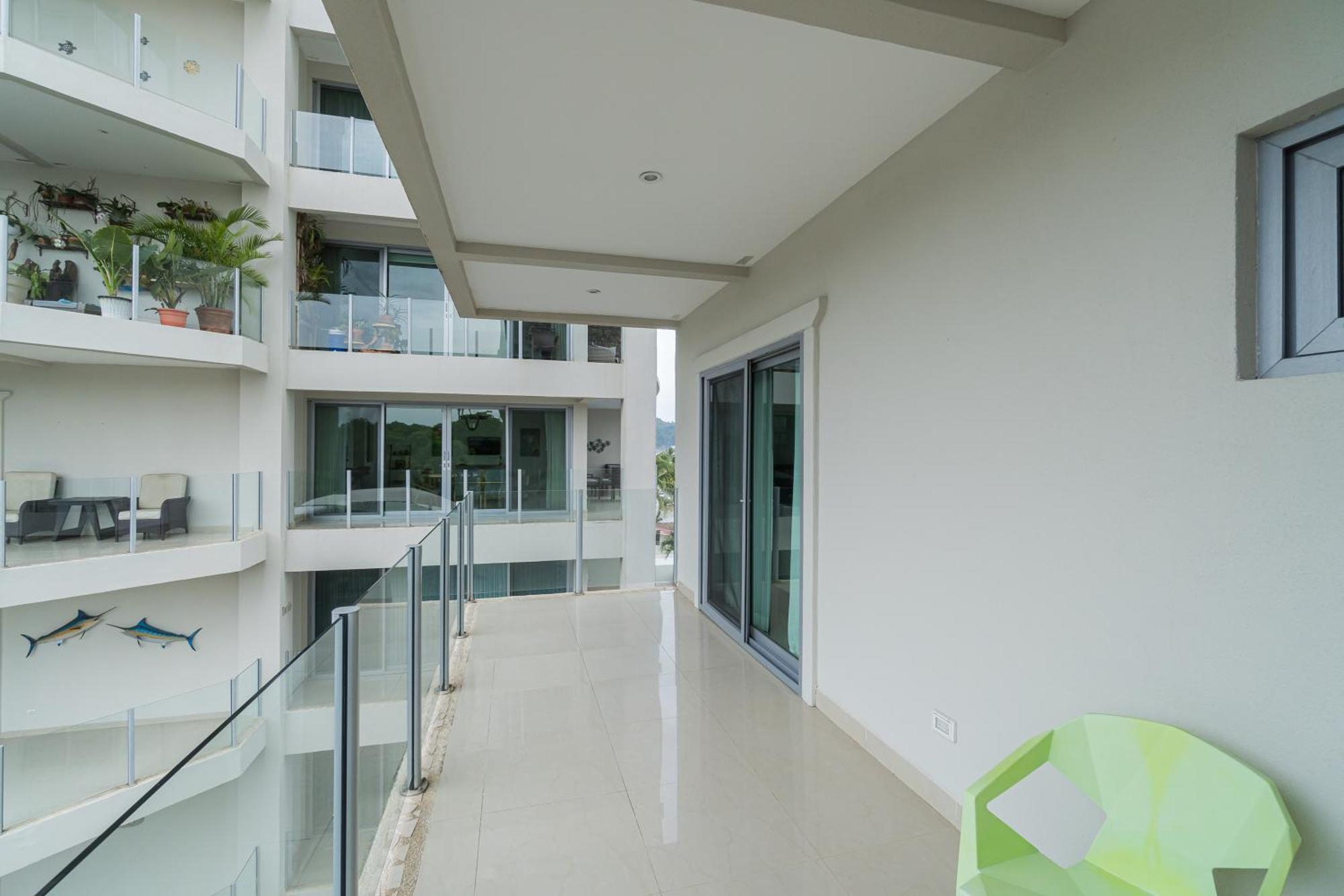 Diamante Del Sol Ocean Front, Jaco Paradise Cr Eksteriør billede